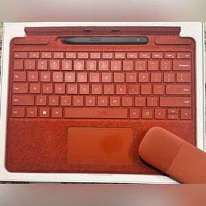 Microsoft Surface Pro Signature Keyboard & Arc Mouse Poppy Red Slim Pen 2 Black